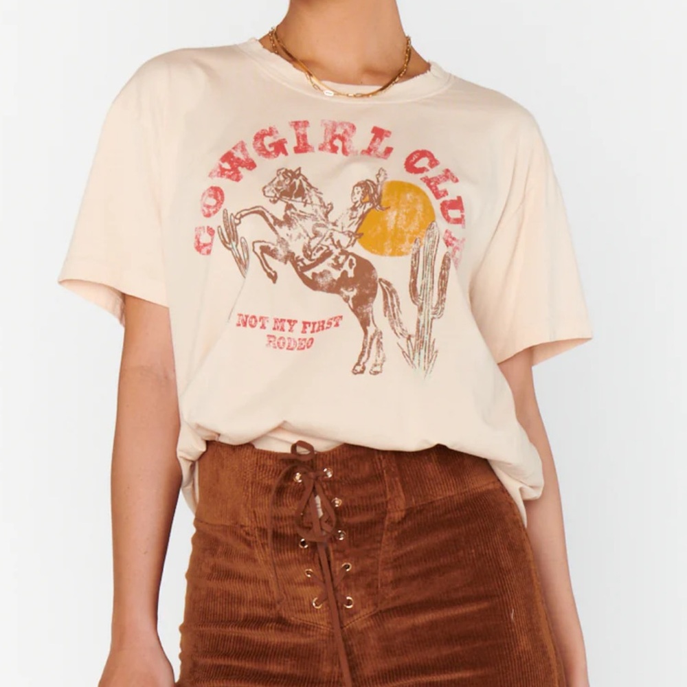 SHOW ME YOUR MUMU Travis Distressed Cowgirl Club Graphic Tee